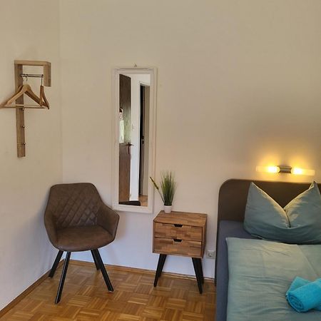 Messe Flughafen Apartment Dusseldorf Luaran gambar