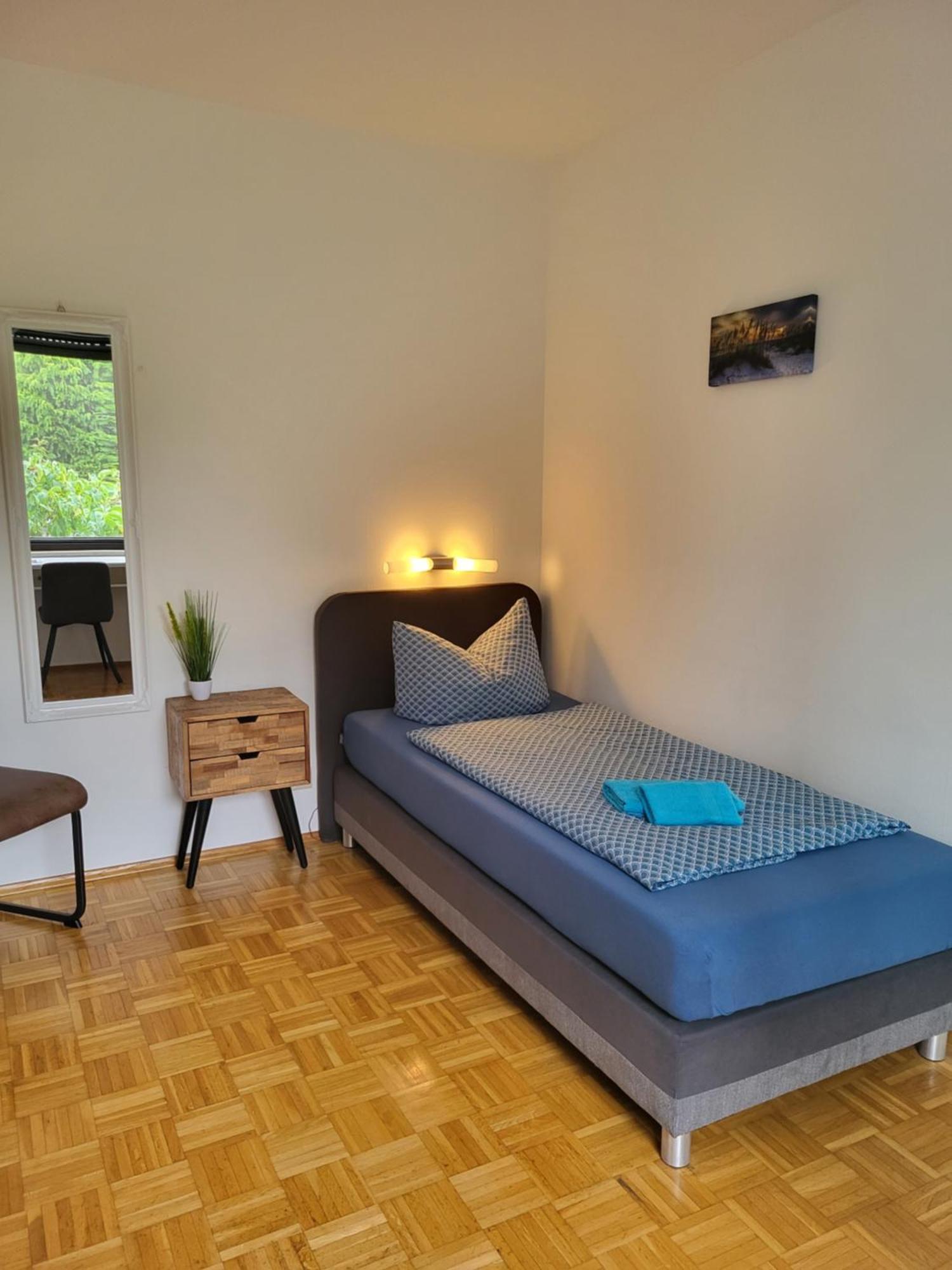 Messe Flughafen Apartment Dusseldorf Luaran gambar