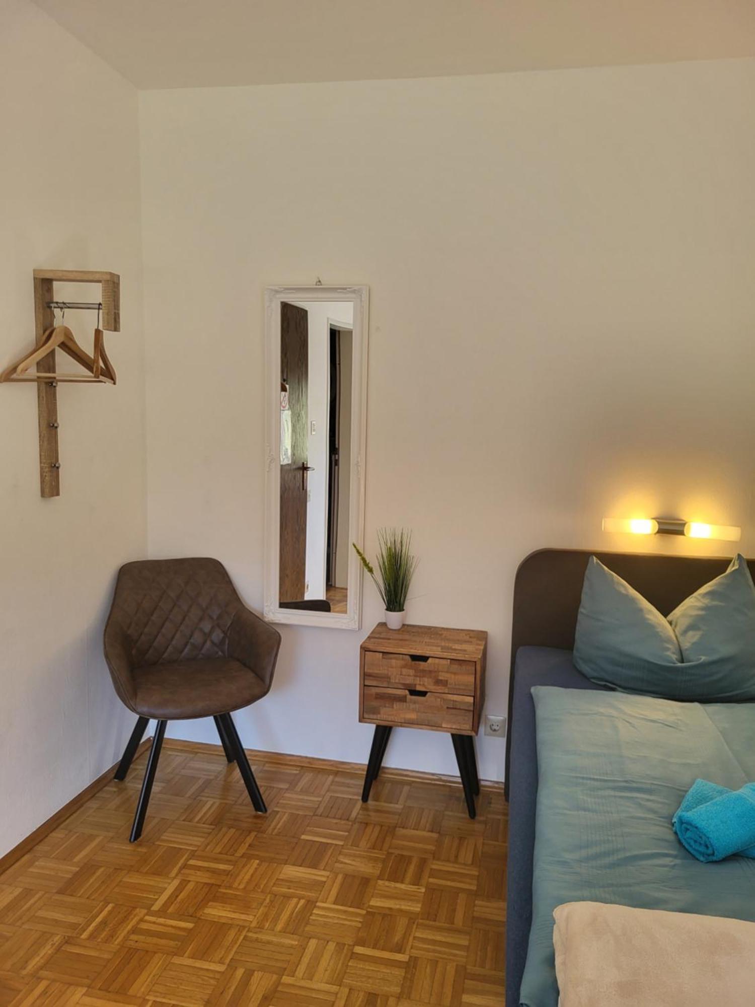 Messe Flughafen Apartment Dusseldorf Luaran gambar
